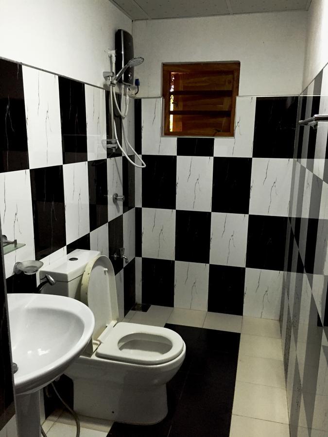 Shehani Beach Bungalow Tangalle Ngoại thất bức ảnh
