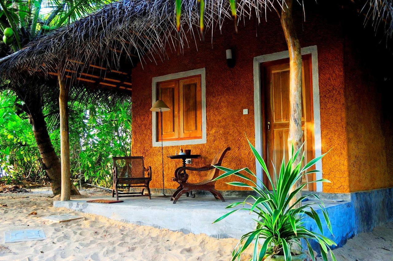 Shehani Beach Bungalow Tangalle Ngoại thất bức ảnh